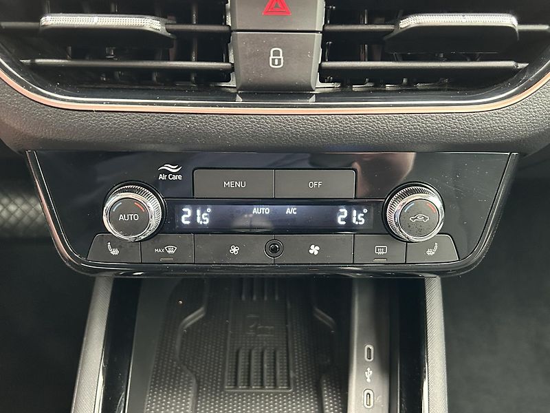 Škoda Kamiq 1.5 TS Top selection - fotka 17 z 27