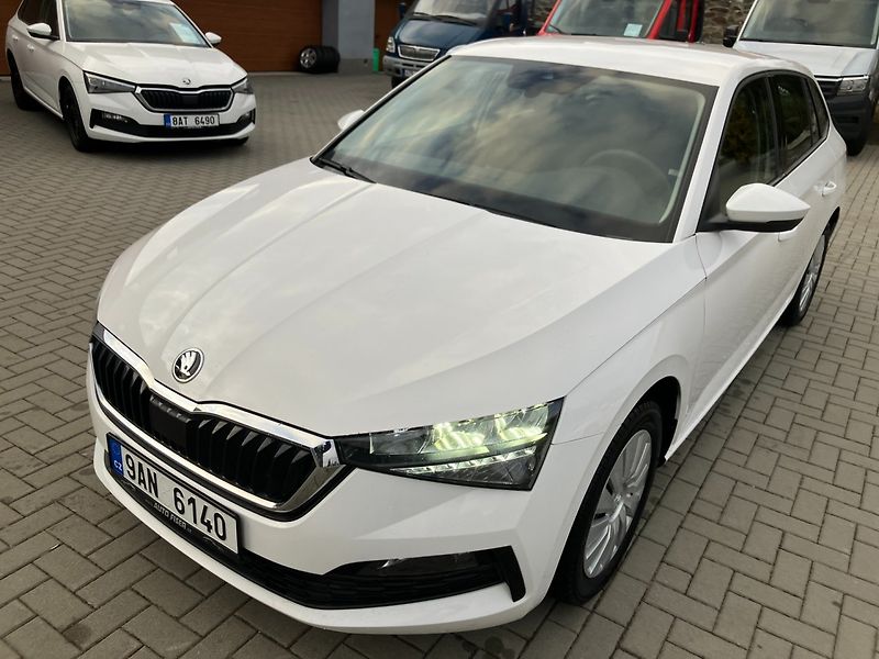 Škoda Scala (2022) 1.0TSI 70kW AMBITION NOVÉ V ČR - fotka 12 z 25
