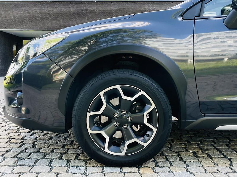 Subaru XV 2.0i 4x4 AUT 1MAJITEL SERVISKA - fotka 47 z 48
