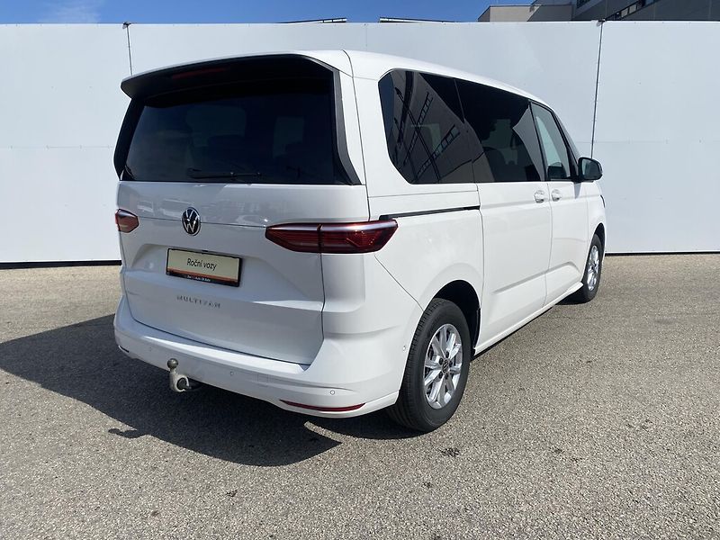 Volkswagen Multivan 2,0 TDI 110 kW Life - fotka 2 z 25