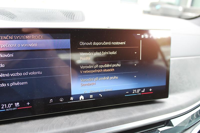 BMW X5 xDrive30d Mpaket vzduch - fotka 20 z 27