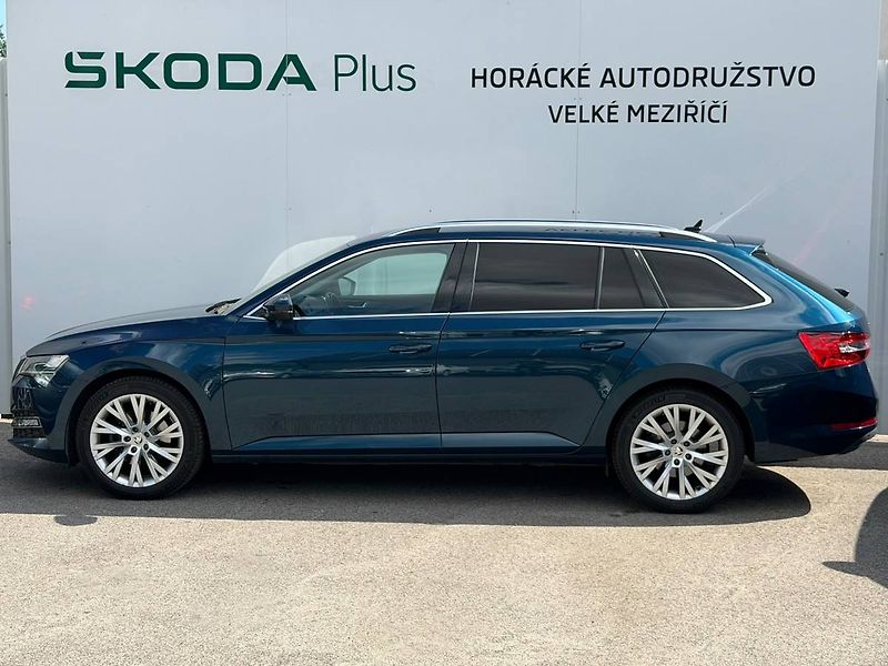 Škoda Superb combi 2,0 TDI 110 kW 7° DSG - fotka 3 z 30