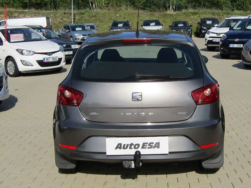 Seat Ibiza (2016) 1.2i, 2.maj,ČR, Xenon, AC, TZ - fotka 5 z 16