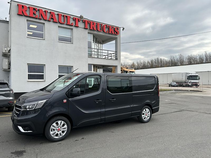 Renault Trafic (2026) CREW VAN L2H1 150k RED 5 míst - fotka 2 z 37