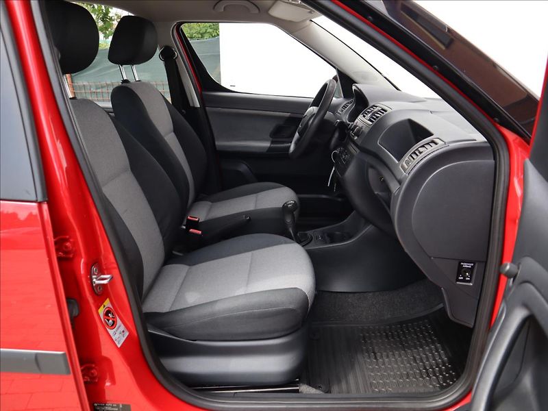 Škoda Roomster 1,4 i 16V Park Senzory - fotka 8 z 21