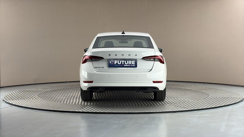 Škoda Octavia 2.0 TDI Style - fotka 5 z 26