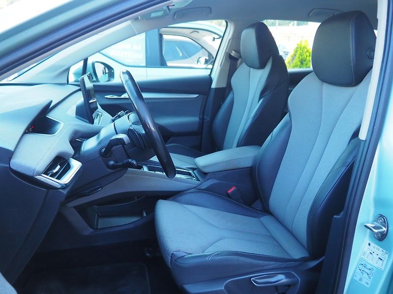 Škoda Enyaq (2021) 60 (132 kW) Suite - fotka 10 z 36