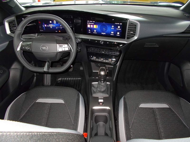 Opel Mokka (2026) Edition 1.2 TURBO (100 kW/136 - fotka 12 z 29