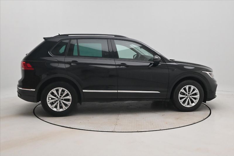 Volkswagen Tiguan 2,0 TDI 110kW DSG Life Záruka - fotka 4 z 31