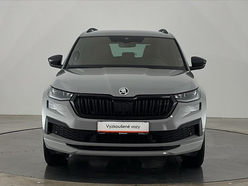 Škoda Kodiaq SportLine 4x4 DSG - fotka 4 z 29