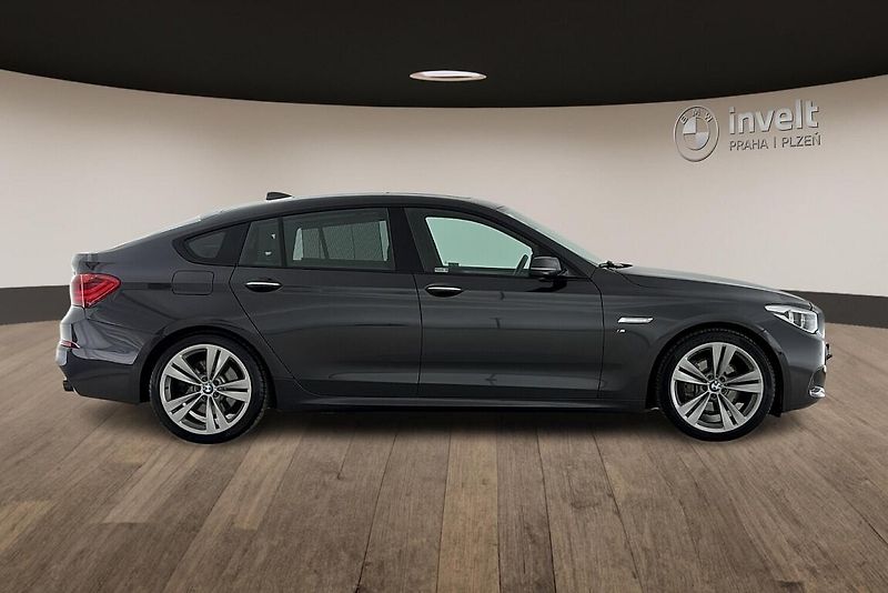 BMW Řada 5 535xdGT - fotka 2 z 24