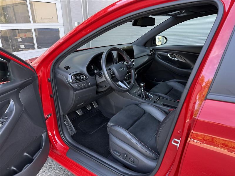 Hyundai i30 1,5 T-GDI  WG N Line Premium P - fotka 8 z 27