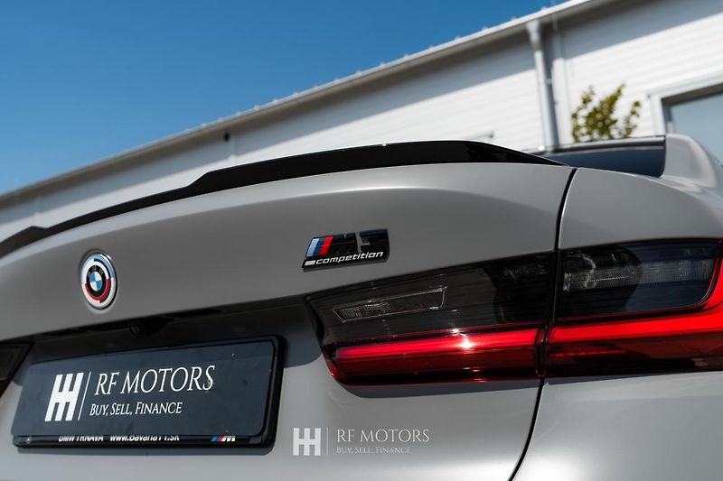 BMW M3 (2022) Competition xDrive 375kW - fotka 29 z 30