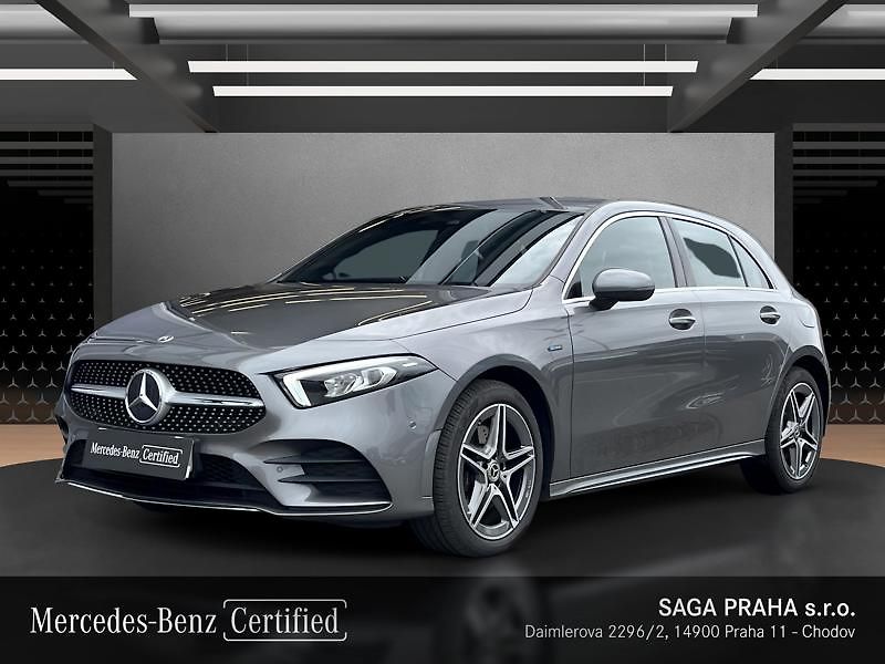 Mercedes-Benz Třídy A A-Třída 250e AMG Line - fotografie inzerátu
