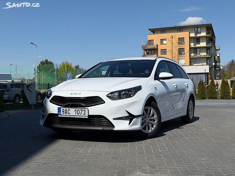 Kia Ceed (2022) 1.6 crdi 100 kW / facelift - fotka 2 z 18