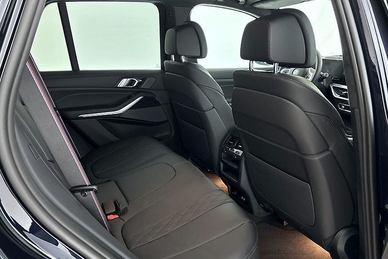 BMW X5 xDrive40d - fotka 11 z 18