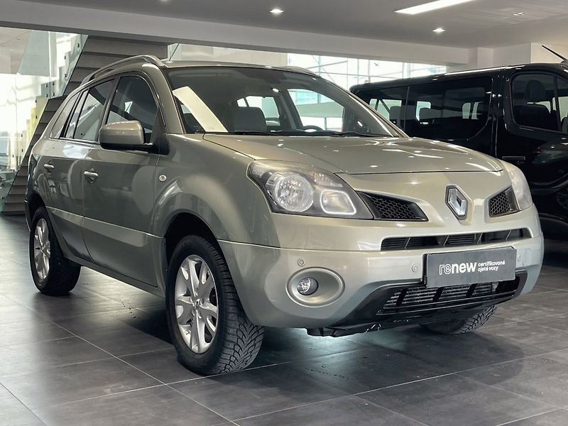 Renault Koleos (2008) Dynamique 2,0dCi 150k 4x4 - fotka 6 z 23