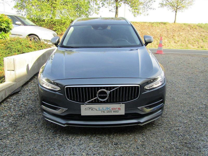 Volvo V90 (2018) D5 AWD POLESTAR 173kW - fotka 6 z 43