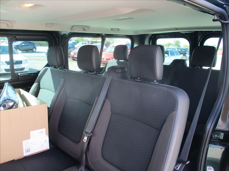 Fiat Talento 2,0 MJT, servis,8míst,CZ,1.maj - fotka 11 z 31