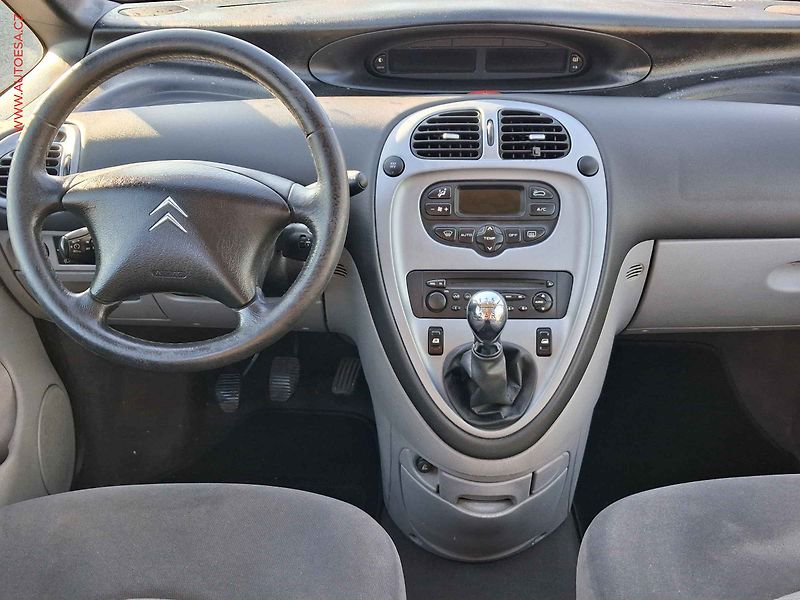 Citroën Xsara Picasso (2005) 1.6 HDi, P.čidla - fotka 8 z 16