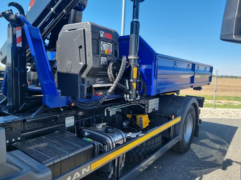 MAN TGM 18.290 + KONTEJNER S RUKOU  - fotka 9 z 16