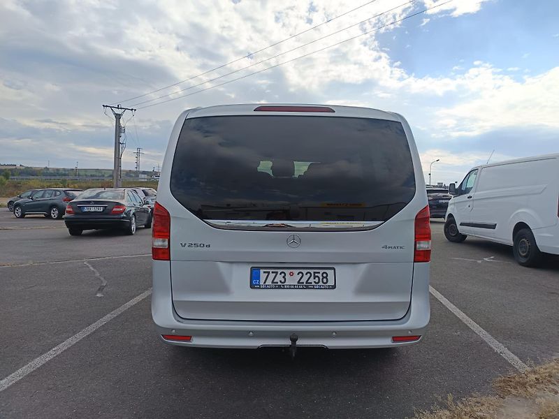 Mercedes-Benz Třídy V (2022) - fotka 9 z 39