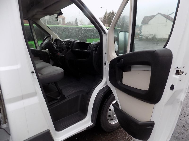 Fiat Ducato (2015) 2,3 96KW VALNÍK 4,20M - fotka 24 z 34