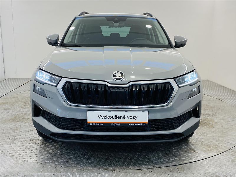 Škoda Karoq 1,5 TSI 110kW DSG Selection - fotka 4 z 26
