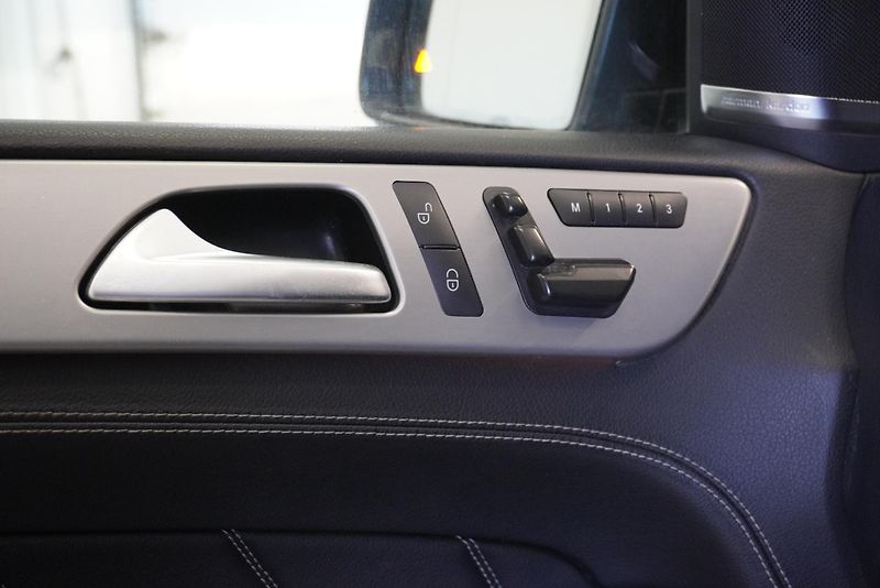 Mercedes-Benz GL GL350 3,0D V6 4MATIC AUT. - fotka 13 z 36