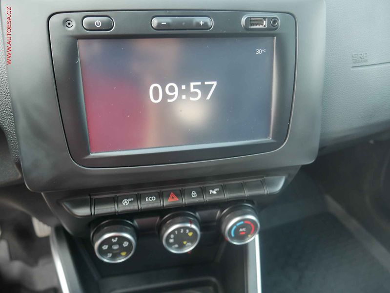 Dacia Duster (2018) 1.6i, ČR, AC, TZ, temp - fotka 11 z 15