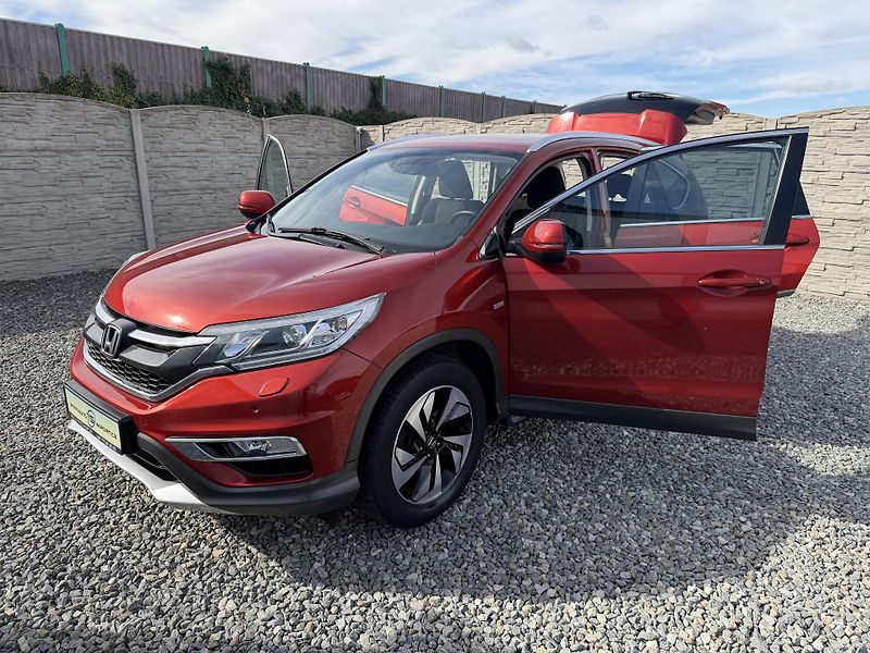 Honda CR-V 1.6CT-Di 4x4 160PS ČR 145TKM!! - fotka 138 z 159