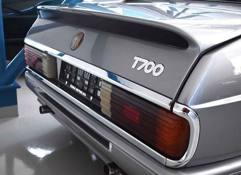 Tatra 700 bylo vůbec poslední klasické osobní auto z produkce kopřivnické značky Tatra