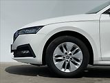 Škoda Octavia 2,0 TDI Combi Ambition Plus - náhled 20