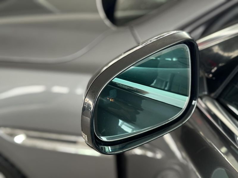 Jaguar XF 25d AWD*FullLED*360Kam*Panoram - fotka 39 z 41