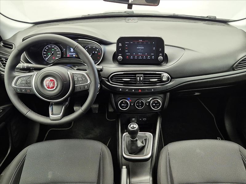 Fiat Tipo 1,0 Fire Fly 100k City - fotka 10 z 11