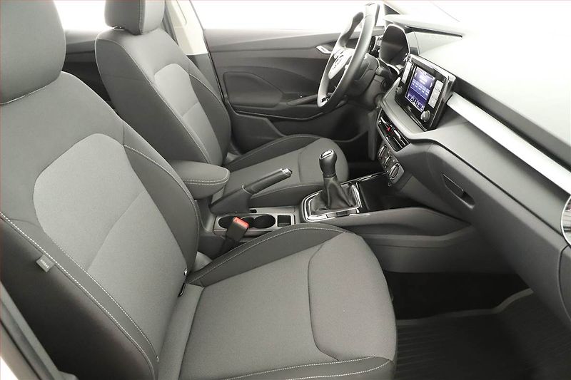 Škoda Fabia (2023) Ambition 1.0 TSI, ČR,1.maj - fotka 7 z 17