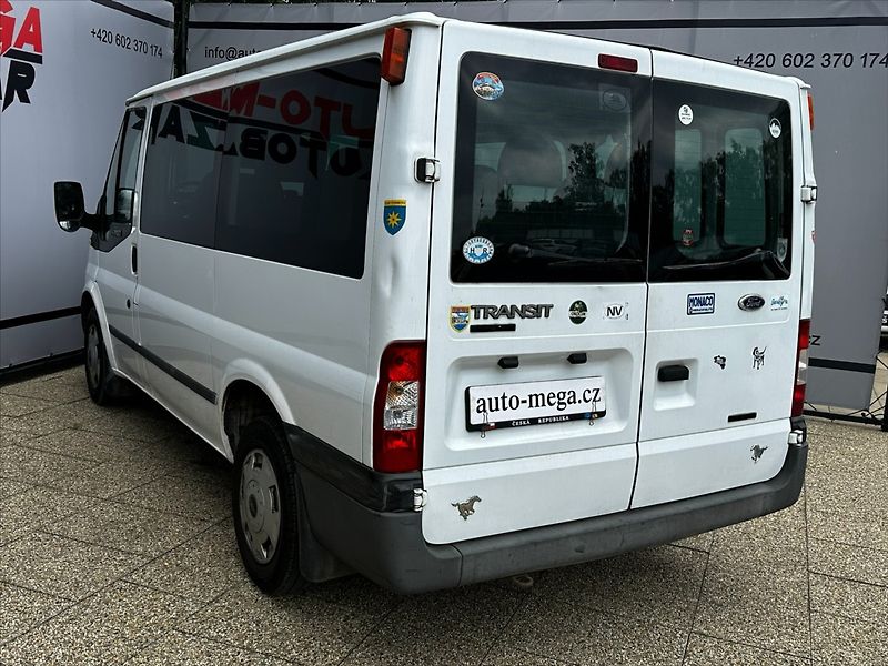 Ford Transit 2.2 TDCi 74kW 9 míst L1H1 - fotka 8 z 36