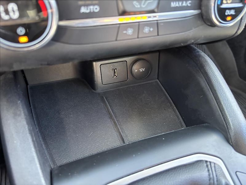 Ford Focus 1,5 EcoBlue Trend 70kW - fotka 31 z 36