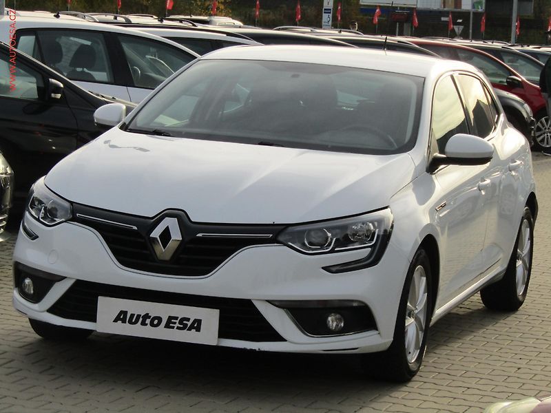 Renault Mégane (2019) 1.3 i, ČR, AC, temp - fotka 3 z 15
