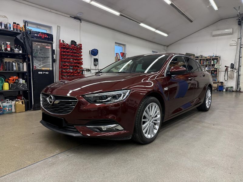 Opel Insignia Grand Sport 2.0 CDTI 125 kW - fotka 5 z 20