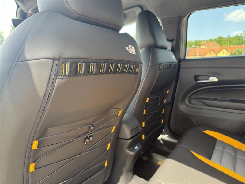 Jeep Avenger (2025) 1,2   4xe The North Face - fotka 19 z 23