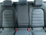 Volkswagen Golf (2017) Highline 2.0 TDI, Automat - náhled 10