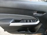 Suzuki Vitara 1,4 T 103kW 4x4 automat,závěs - náhled 36