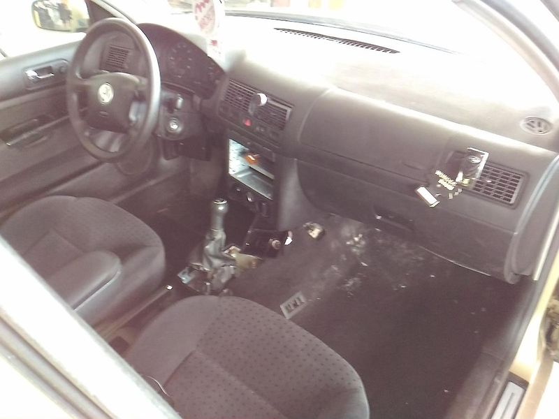Volkswagen Golf (2003) IV,1,4I,55KW,BASTLER,DODĚLÁVKA - fotka 13 z 16