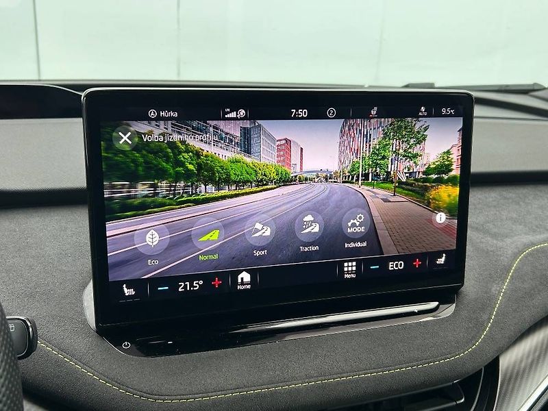 Škoda Enyaq RS 82kWh elektro - fotka 15 z 27