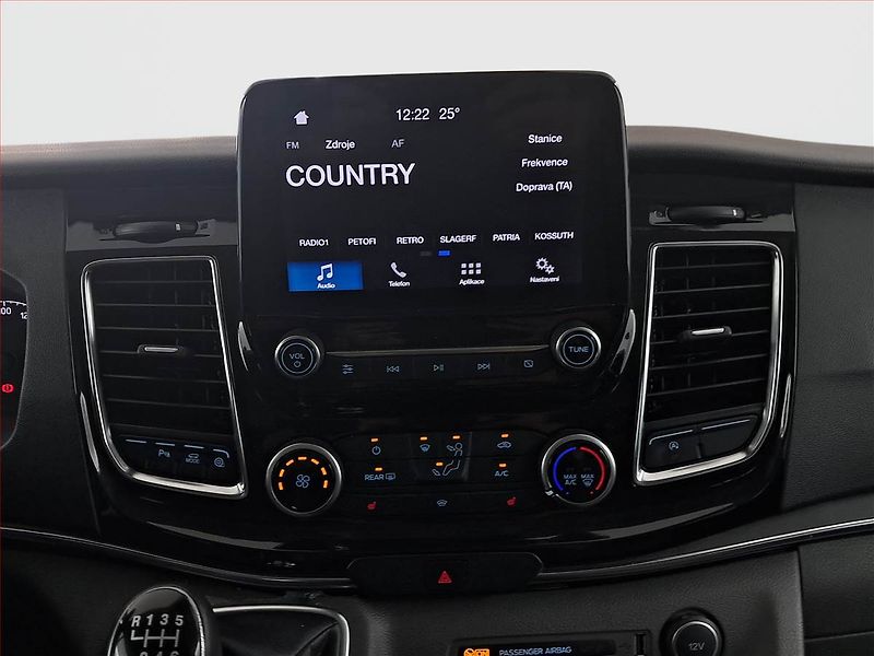 Ford Tourneo Custom (2019) Titanium 2.0 EcoBlue mHEV - fotka 12 z 23