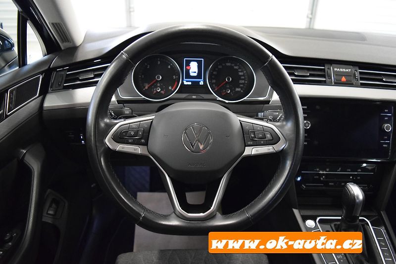 Volkswagen Passat 2.0 TDI BREAK LIFE DSG 2023 - fotka 31 z 52