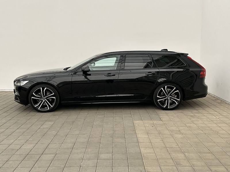 Volvo V90 2.0 D5 4x4 R-Design - fotka 3 z 30