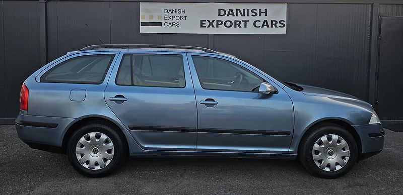 Škoda Octavia 1.6 85kW,KLIMA,TEMPOMAT,2xKOLA - fotka 8 z 37