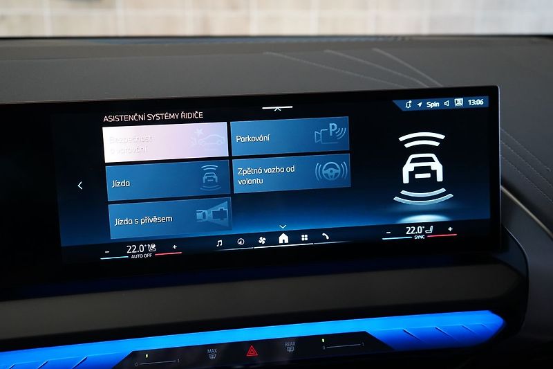 BMW X3 20d xDrive, Tažné, HUD, H/K - fotka 32 z 48